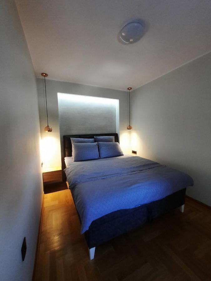 Apartment Pleasure Lux Нови Сад Екстериор снимка
