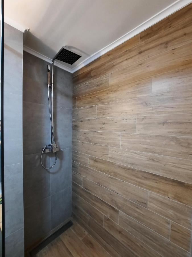 Apartment Pleasure Lux Нови Сад Екстериор снимка